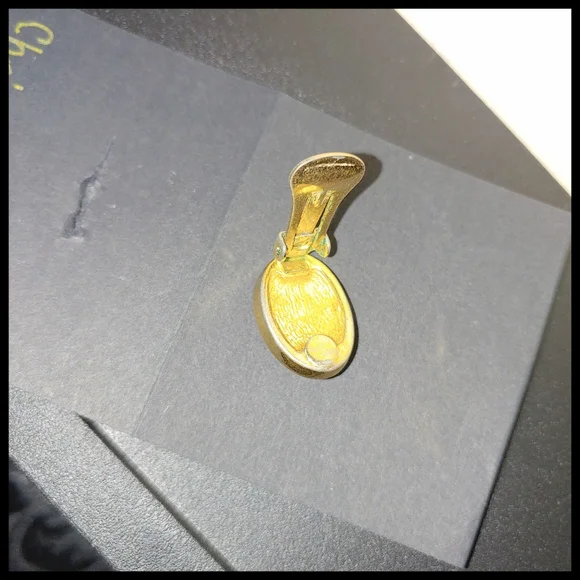 Vintage Christian Dior Single Clip-On Earring, Marked - Picture 4 of 6